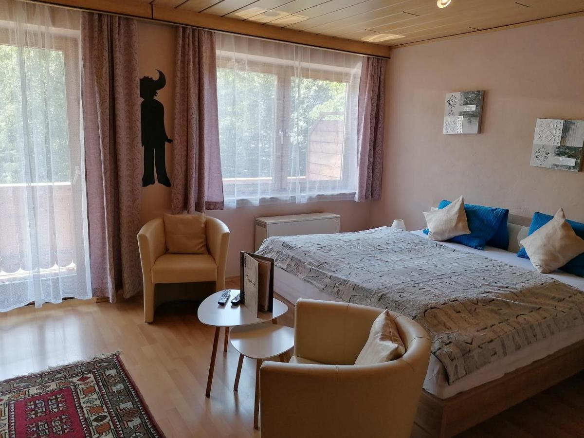 Pension Heilbad Burgwies Stuhlfelden Екстериор снимка